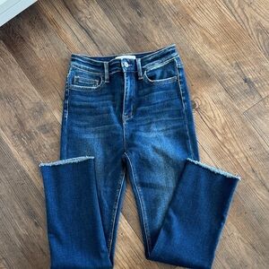 Classic Blue Ankle Jeans